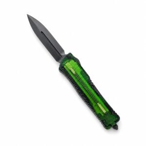 Microtech Big Dragon es un cuchillo OTF transparente